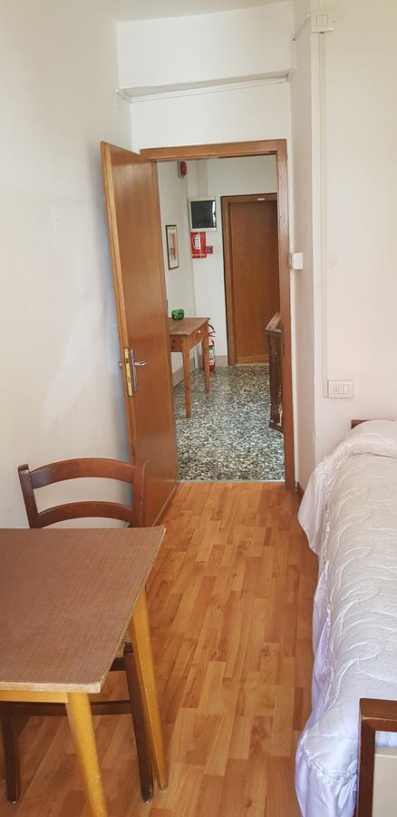 Albergo La Montanara Riva del Garda Kültér fotó